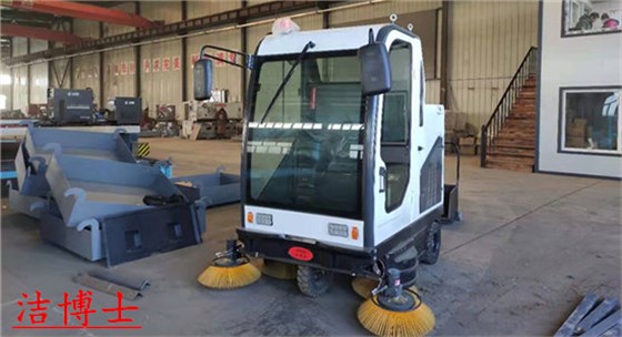 電動(dòng)掃地車(chē)