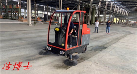 潔博士掃地車(chē)